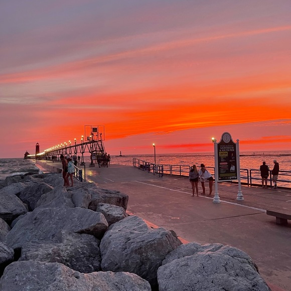 Meet your Posher, Libee - Picture 3 of 13